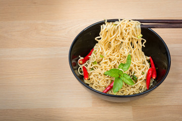 Hot and spicy lap instant noodle
