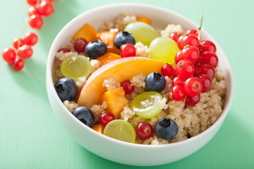 healthy breakfast quinoa with fruits berry nectarine blueberry g