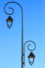 Fototapeta na wymiar lampadaires public