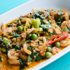 Stir Fried Wild Boar with Red Curry