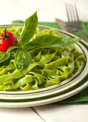 Tagliatelle with spinach