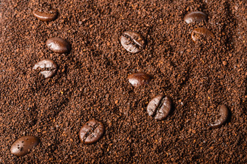coffee beans and coffee powder