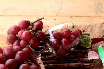Fototapeta na wymiar Bunch of grapes fruit juicy fresh delicious.
