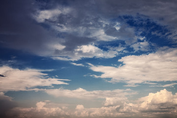 Sky with fluffy cumulus clouds