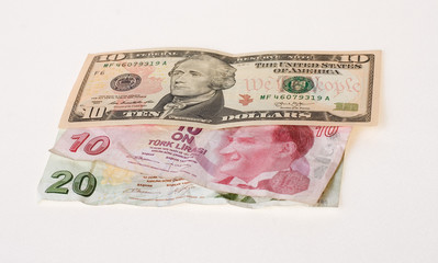 Finacial crisis: new dollars over crumpled turkish liras