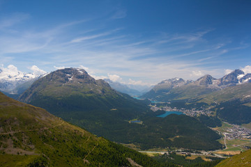Fototapeta na wymiar Panorama of the Upper Engadine from Muottas Muragl