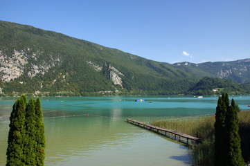 lac d'aiguebelette-savoie