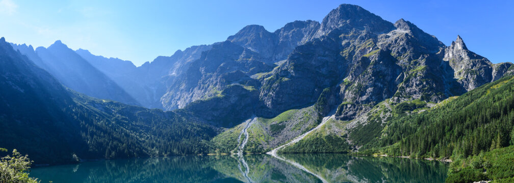 Fototapeta Morskie Oko - lake in Tatra Mountains