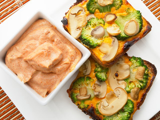 Toasts with broccoli and mushrooms
