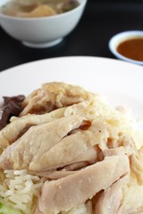 Rice steamed with chicken