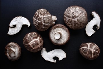 Shiitake mushrooms © Mumuuphoto