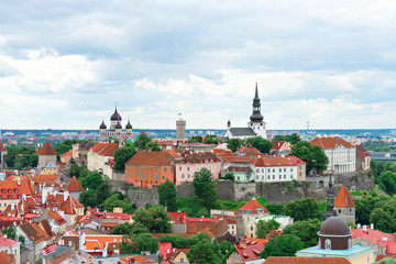 Obraz premium Panoramic view of old Tallinn, Estonia.