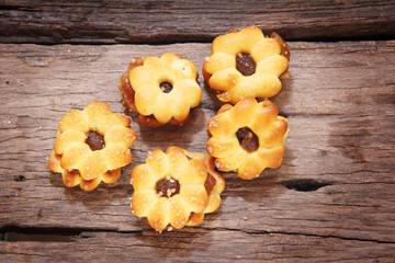 biscuit filling of pineapple jam
