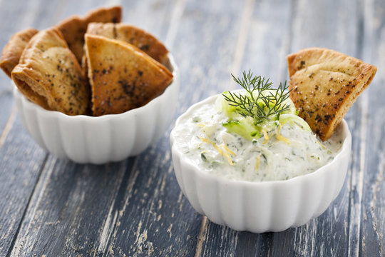 Tzatziki Und Pita Chips 