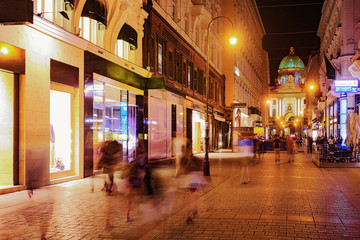 Obraz premium Wiedeń, Kohlmarkt nocą