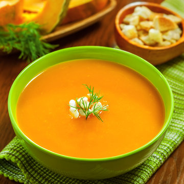 Food, pumpkin soup
