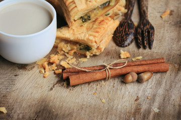 tasty puff spinach pie and soybean milk