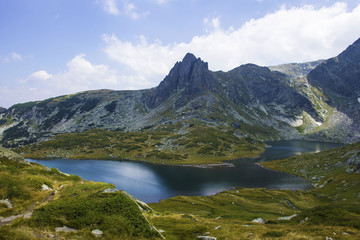 Fototapeta na wymiar Beautiful mountain - seven Rila lakes, Bulgaria 