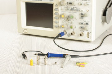 Oscilloscope with accessories