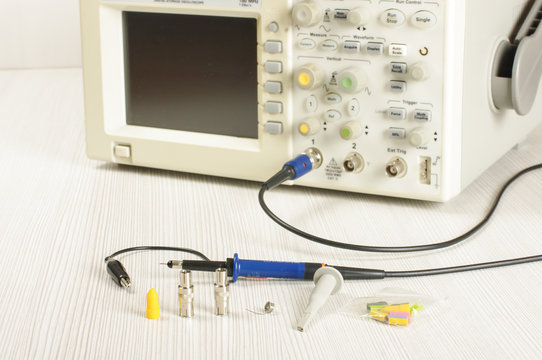 Oscilloscope with accessories