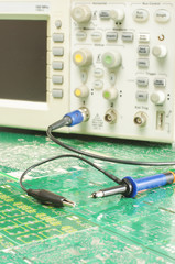Digital oscilloscope probe on the printed circuit boards