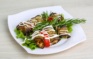 Aubergine roll