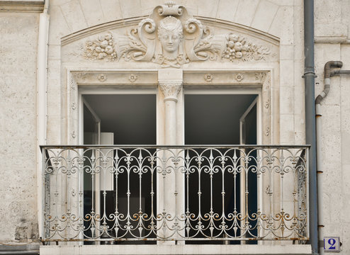 Balcones franceses, Angulema, Angoul&ecirc;me, Francia