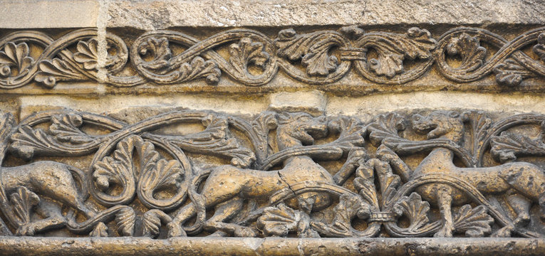 Relieves de la catedral de Angulema, Angoul&ecirc;me, Francia