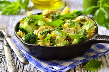 Fusilli with chicken,broccoli and basil pesto.