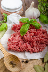 Minced beef raw