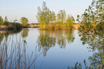 Obraz premium A view of the lake