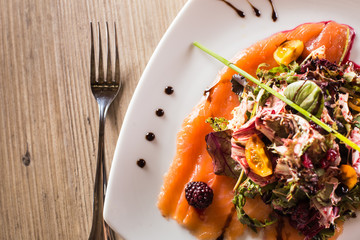 Salmon carpaccio