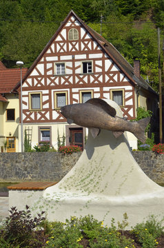 &Auml;schen-Denkmal an der Wiesent, Waischenfeld