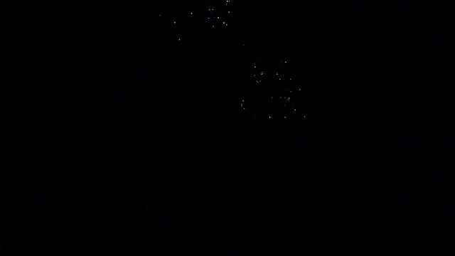Feu d'artifice et f&ecirc;te la nuit