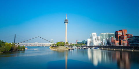Düsseldorf am Rhein © Engel Drohnenpilot