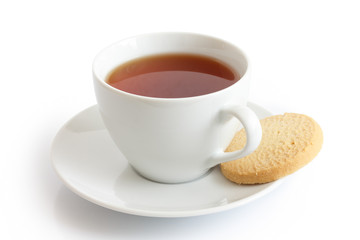 White ceramic cup and saucer with rooibos tea and shortbread bis