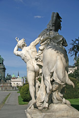 Obraz premium Statue near Museum of Natural History and the Art History Museum in Vienna, Austria. The Maria Theresa square.