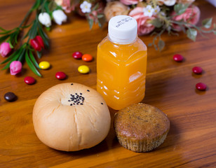 Banana muffin cake