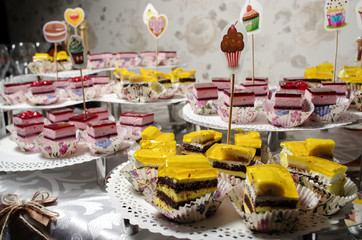 Vintage cupcakes weding