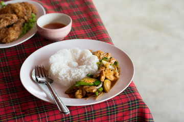 stir fried pork with green chili(Moo Pad Prik)