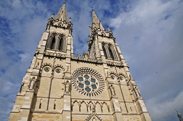 Fototapeta na wymiar Moulins, la cattedrale- Alvernia, Francia