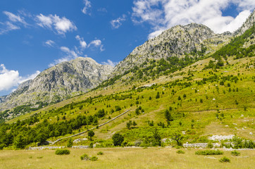 Fototapeta na wymiar View of Albanian Alps