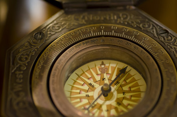 Fototapeta na wymiar Old Compass Closeup