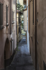 Fototapeta na wymiar beautiful alley street on lake 
