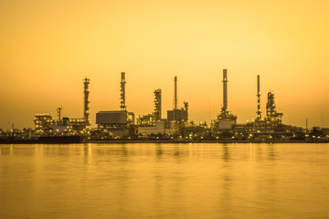 Oil refinery