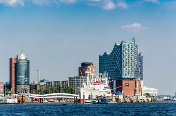 Gebäude am Hamburger Hafen © dietwalther