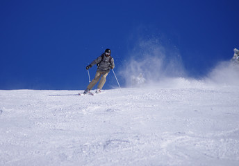 sports d'hiver - ski de piste