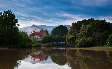 Obraz premium Small Buddha temple in the forest. Thailand