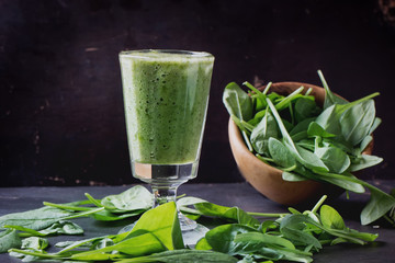 Green Smoothie preparation