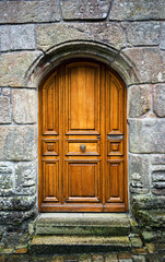 Fototapeta na wymiar old mysterious door